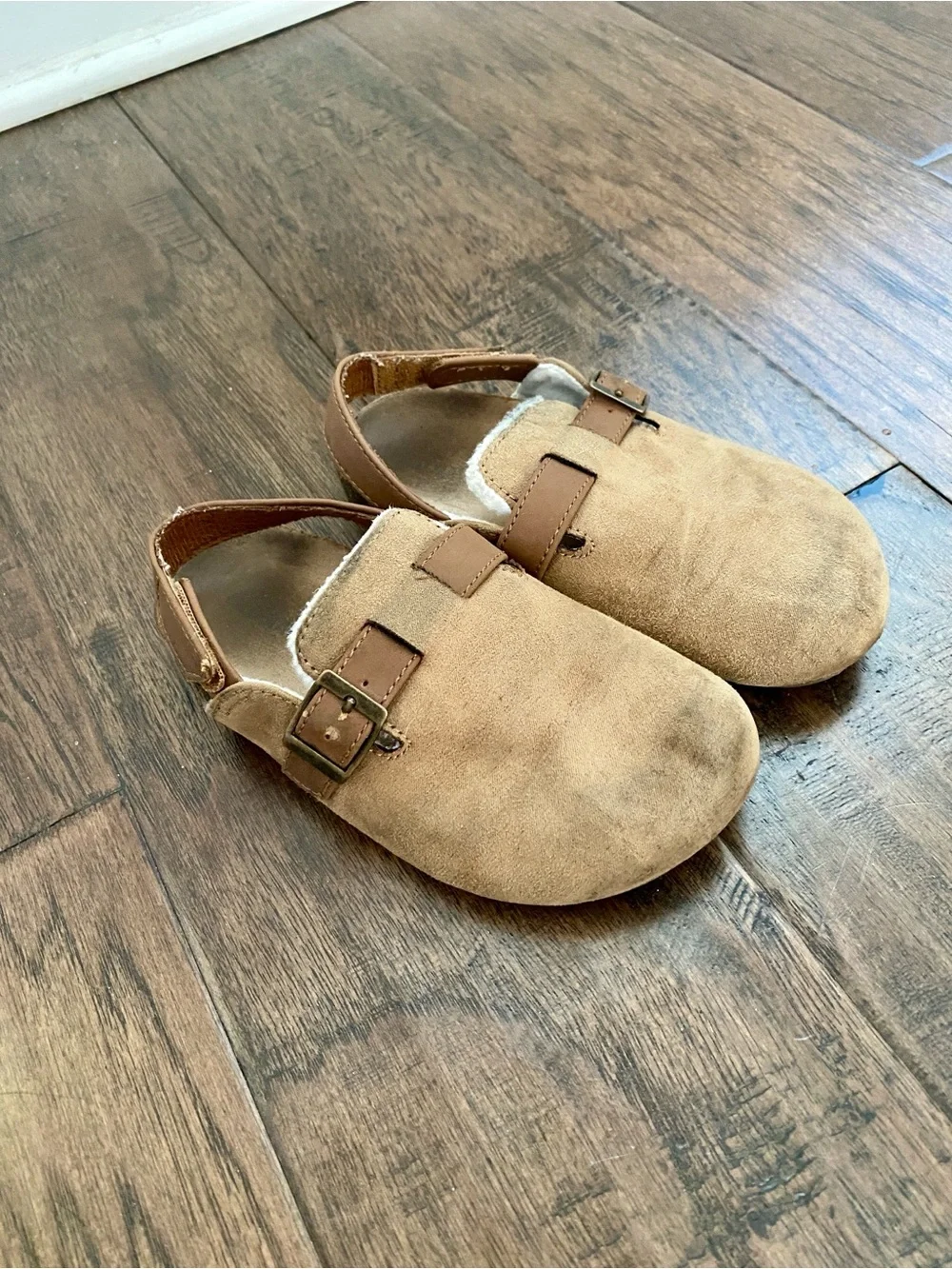 Kids Shoe Bundle – New Balance Sneakers + Old Navy Clogs